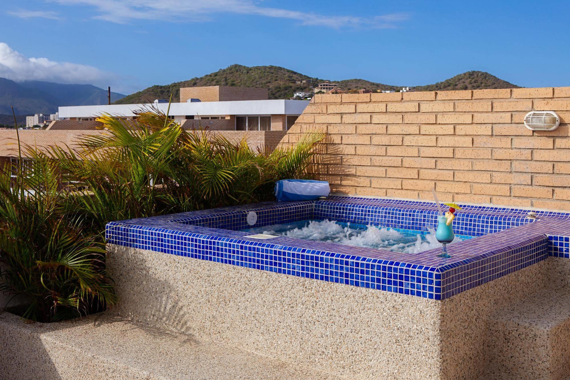 Margarita Real Hotel Boutique & Vacation Club Pampatar المظهر الخارجي الصورة